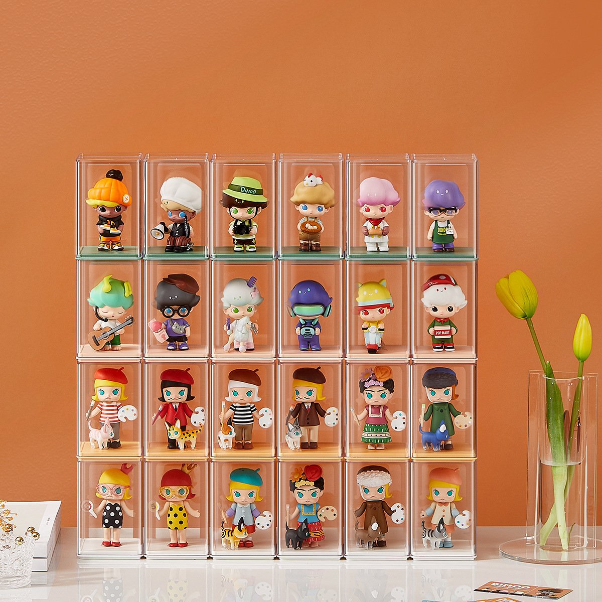 进口盲盒手办收纳盒亚克力透明防尘保护罩泡泡玛特展示架子高通展