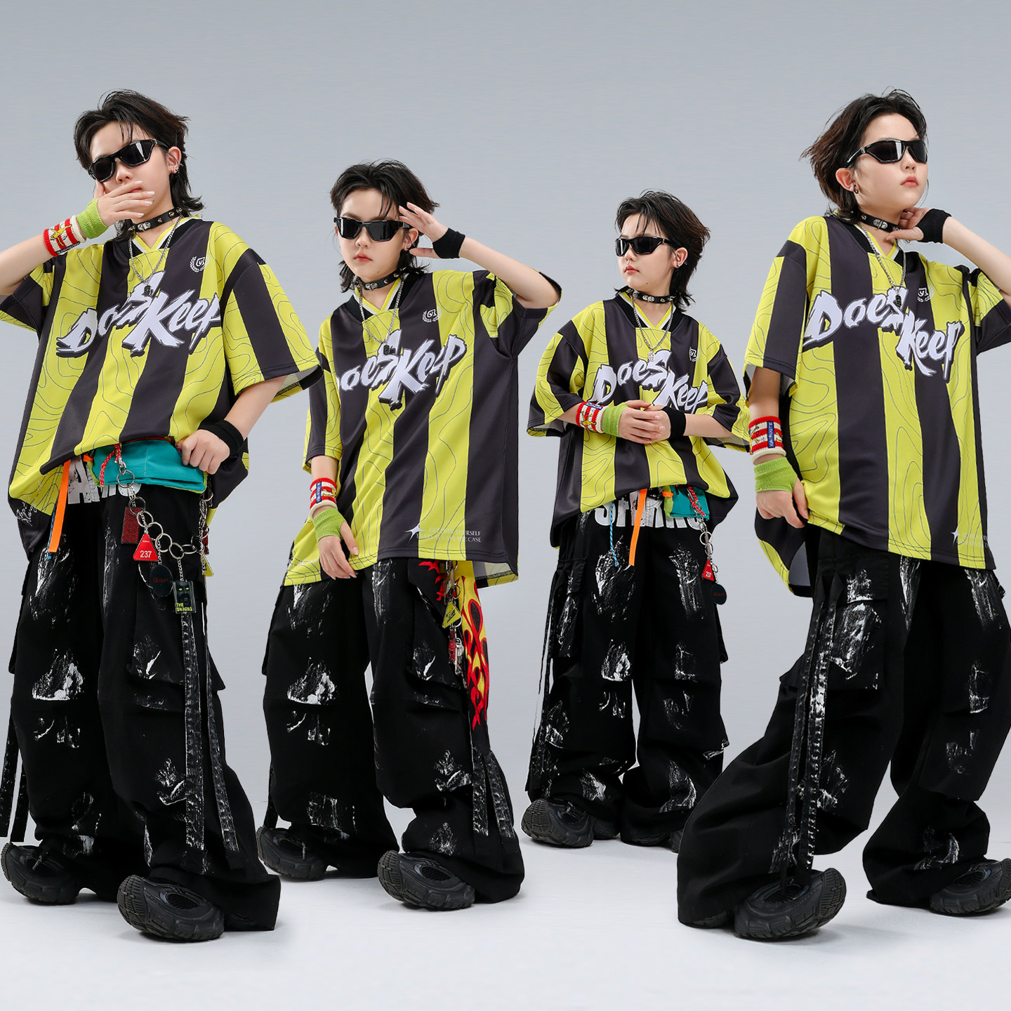 街舞儿童潮服嘻哈男女童走秀表演时髦幼儿hiphop舞蹈演出服装炸街