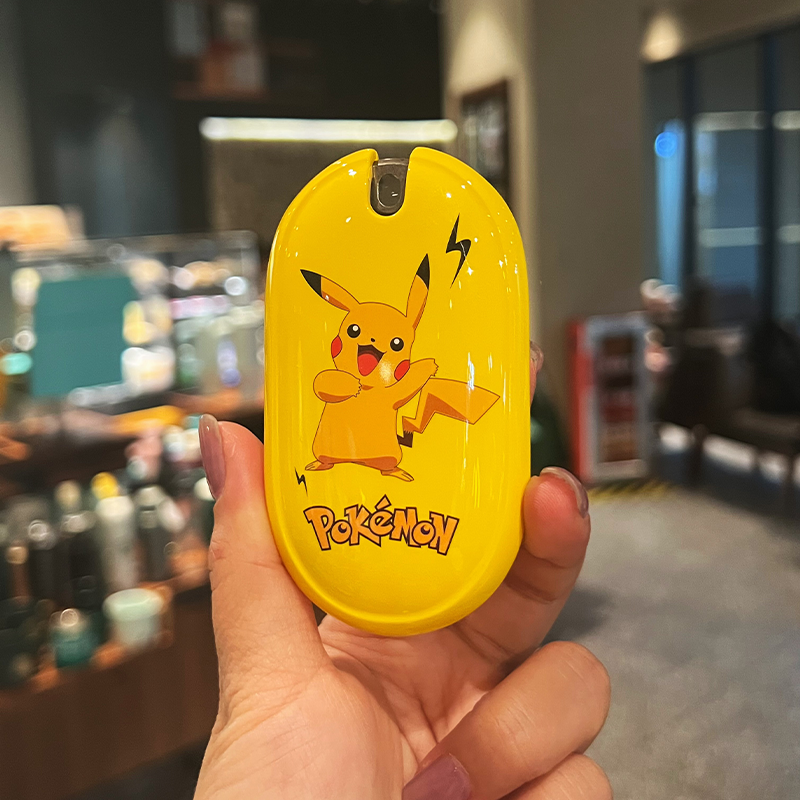皮卡丘奔驰钥匙壳套