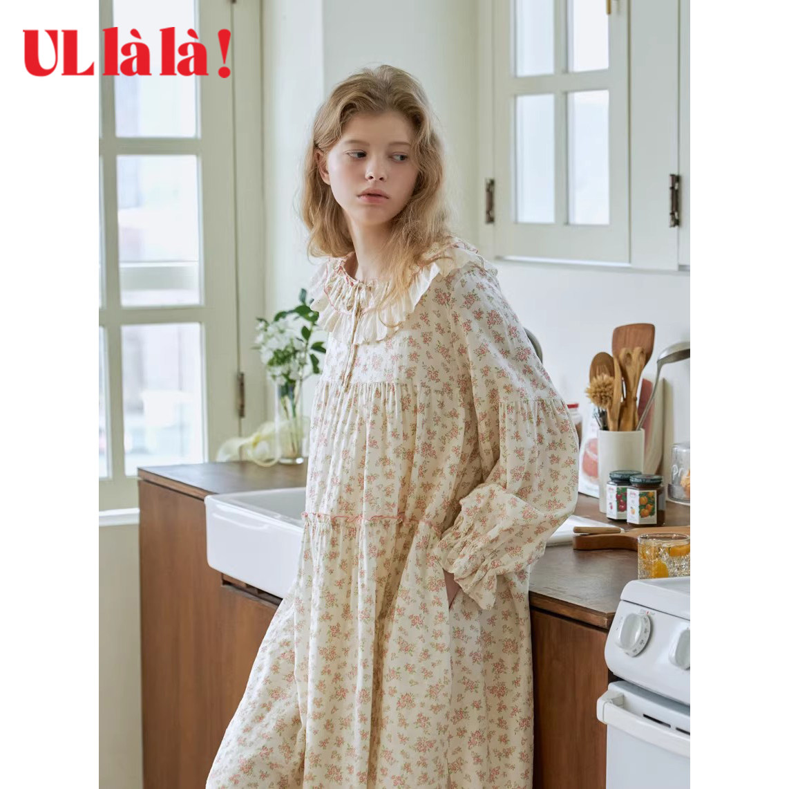 乌拉拉ULLALA宽松薄款娃娃领睡裙