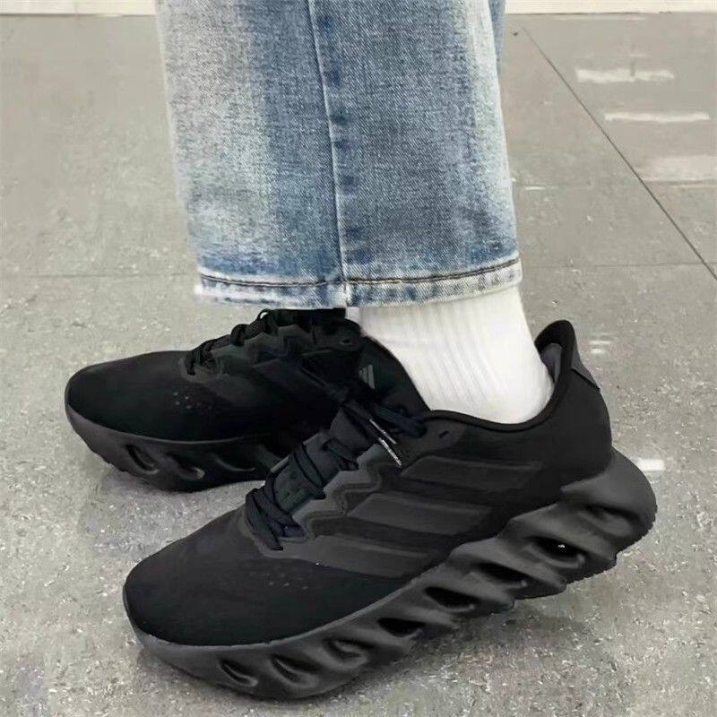 adidas/ 阿迪达斯 Switch FWD 男子轻便透气运动休闲跑步鞋ID1779