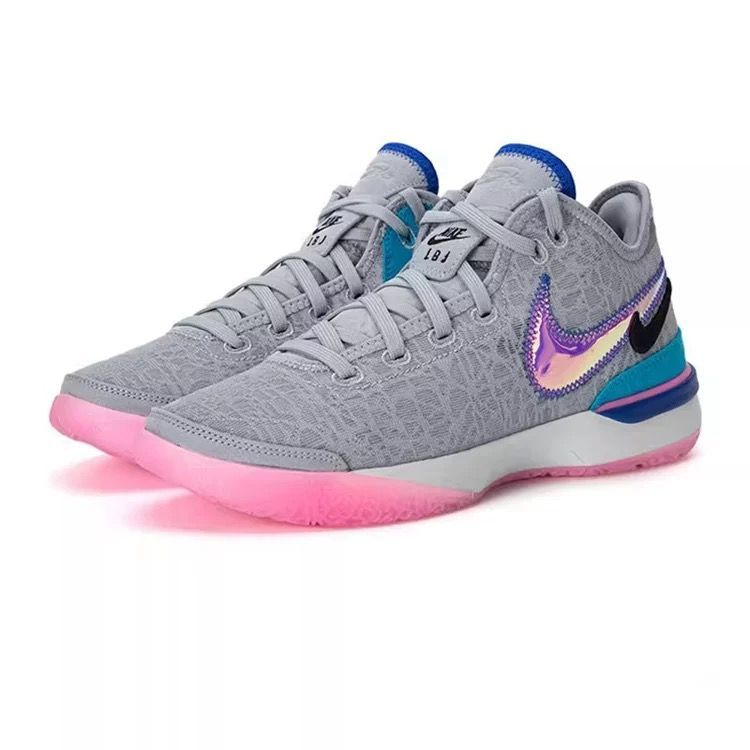 詹姆斯实战运动休闲篮球鞋