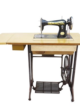 70 80年代怀旧老物件摆件八十年D代装饰摆设农村老式煤油灯收音机