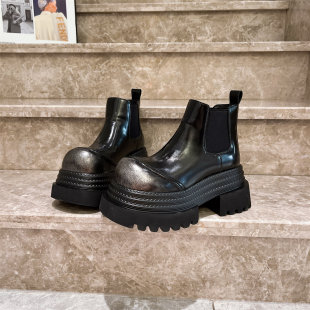 欧洲站真皮大头厚底松糕三层底短靴烟筒靴马丁靴机车靴小个子女鞋