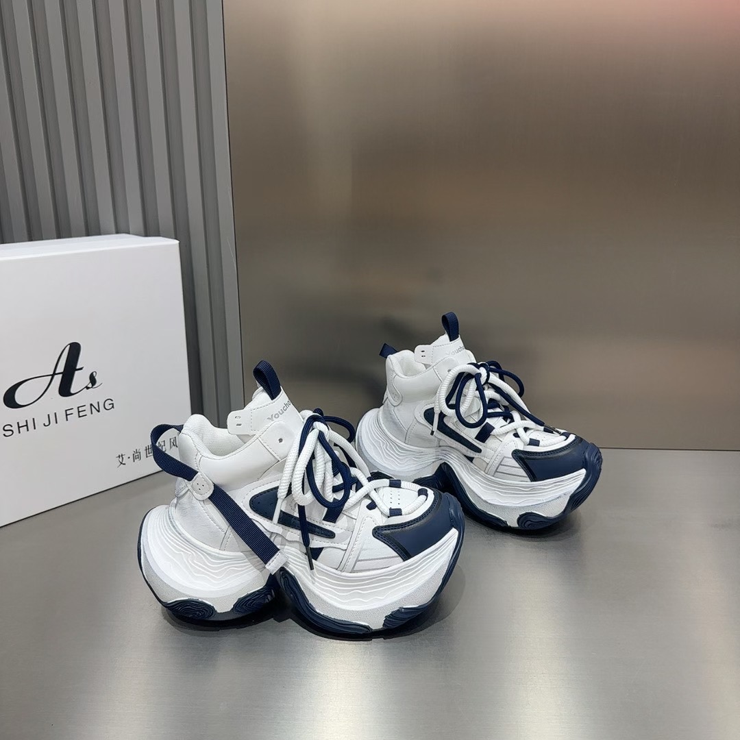 2025新款韩版厚底真皮老爹鞋