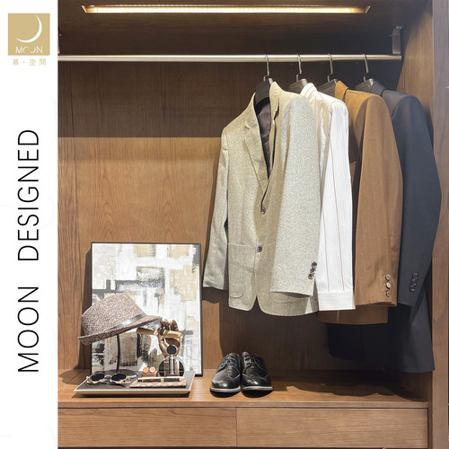 moon衣帽间男士衣柜衣服摆件