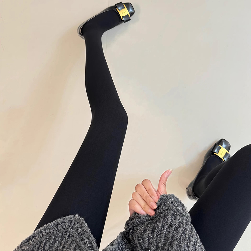 天鹅绒连裤袜慕斯质感黑色丝袜百搭显瘦薄款打底裤袜2025新款