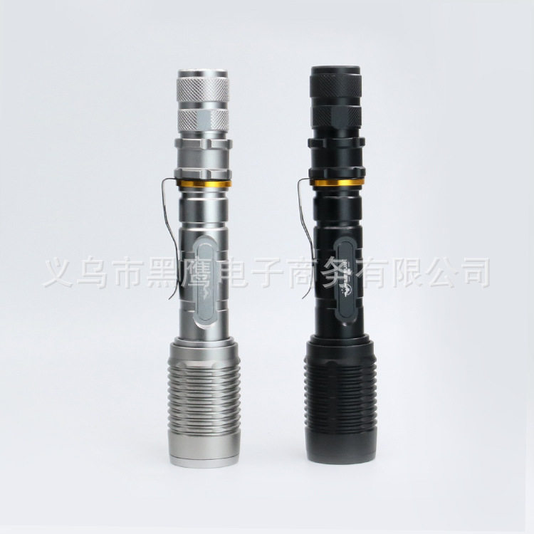 LED户外强光手电筒18650