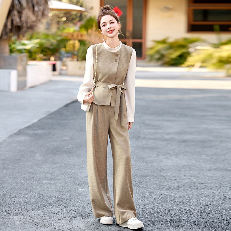 马甲衬衫阔腿裤三件套春装搭配一整套高级感轻奢女装2026新款套装