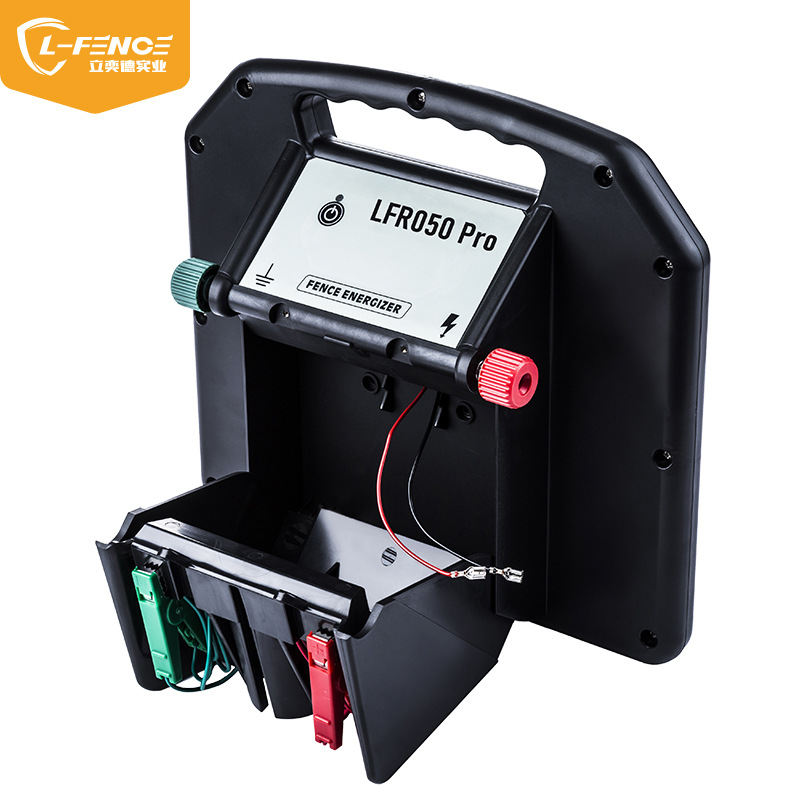 电子围栏主机 立奕德牧场太阳能控制器 48KM电子围栏控制器