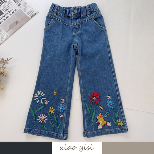 女童蓝色花朵刺绣喇叭牛仔裤