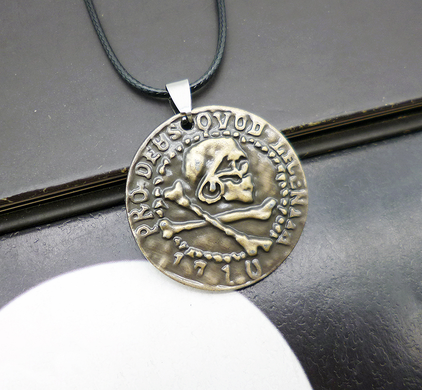 项链神秘海域骷髅金币饰品挂件酷