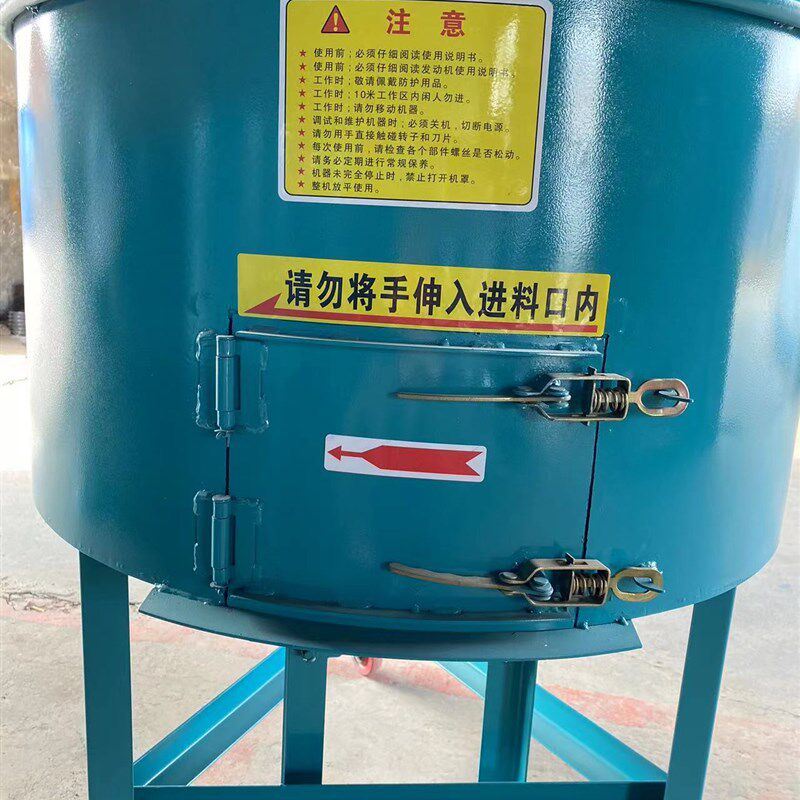 新款立式TMR牛羊饲料搅拌机家用养殖干湿两用混合全日粮制备机