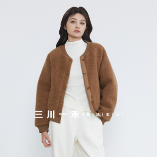 三川一禾简法主义女士圆领时尚棒球服羽绒服保暖外套上衣