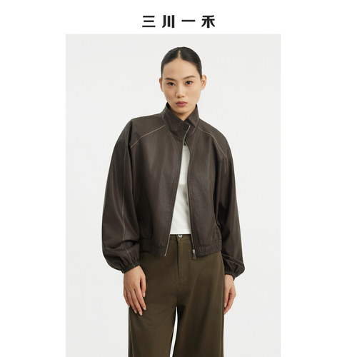 三川一禾复古简约2026秋季新款女士休闲潮酷通勤时尚立领压线外套