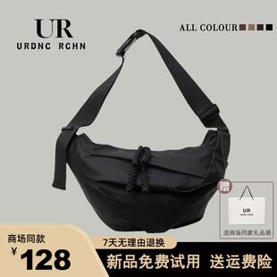 UR轻便运动麦穗腋下包女士2024牛津尼龙饺子包骑行帆布单肩斜挎包