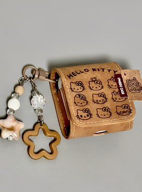 适用Airpods pro3耳机保护套秋冬棕色HelloKitty苹果耳机套AirPods1/2代/3保护壳带吊坠airpods4代蓝牙耳机壳