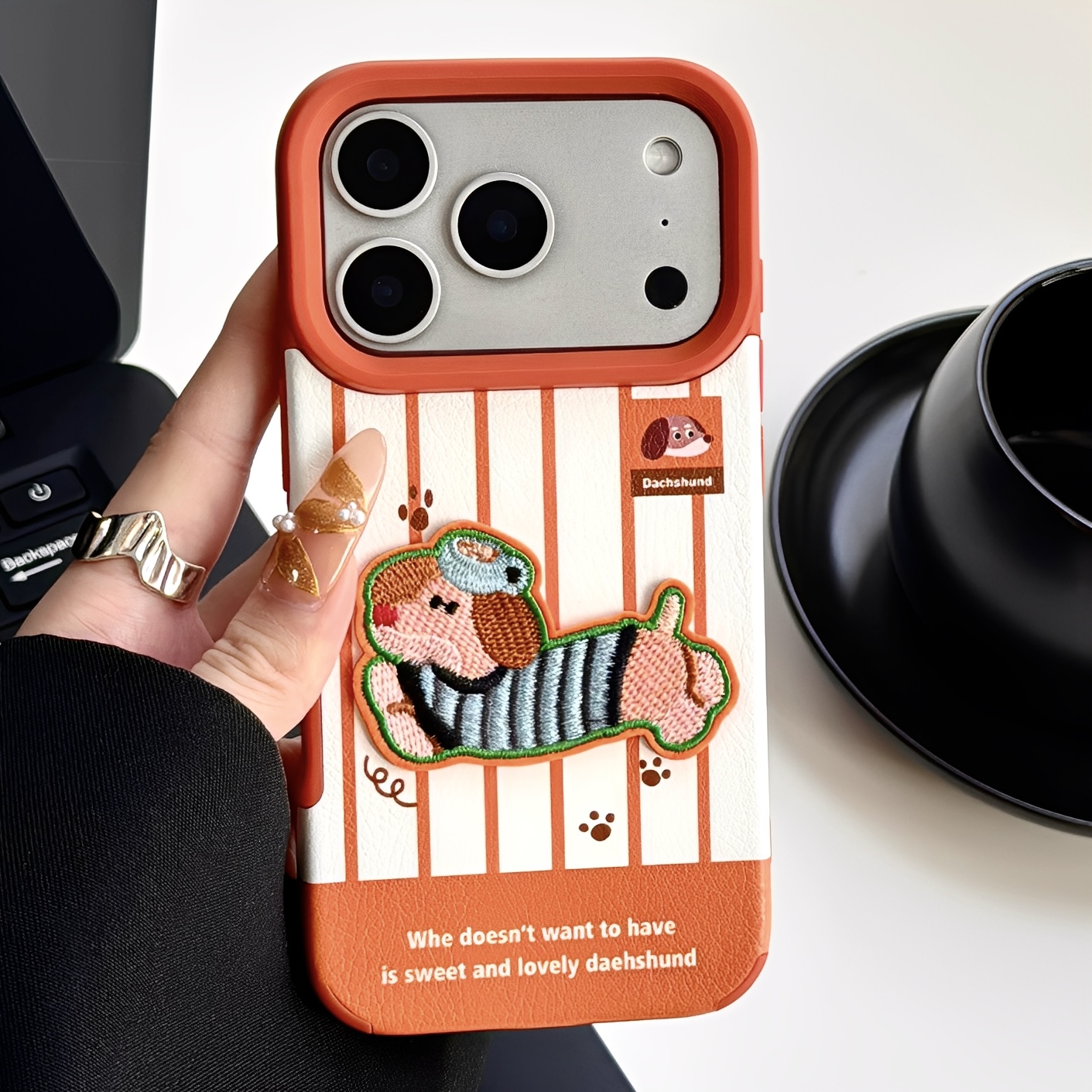 适用iPhone苹果腊肠狗手机壳