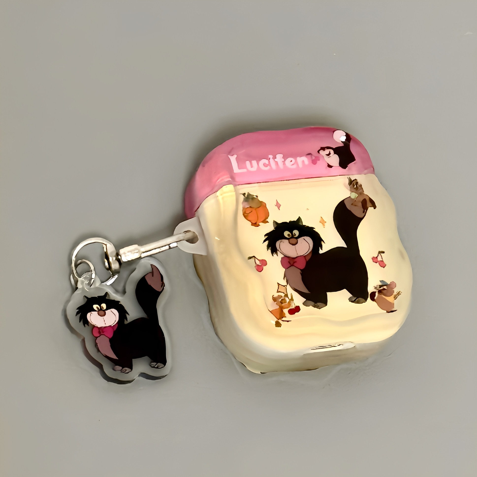 适用Airpods4耳机保护套可爱趣味卡通猫咪苹果耳机套AirPods1/2代/pro保护壳带吊坠airpods新3代蓝牙耳机壳女