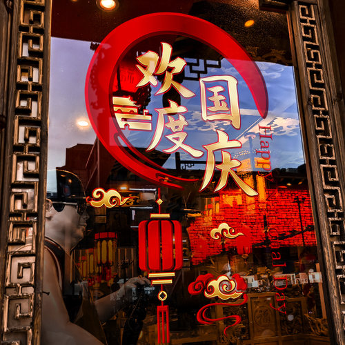 闪电发货、画质高清、静电无胶