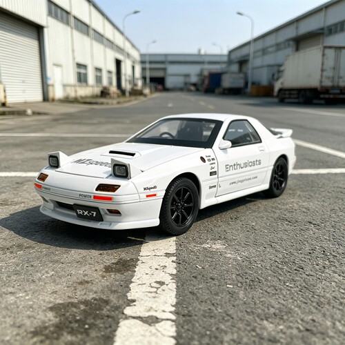 1:24仿真马自达RX-7涂装版合金汽车模型转向避震回力玩具车送男生