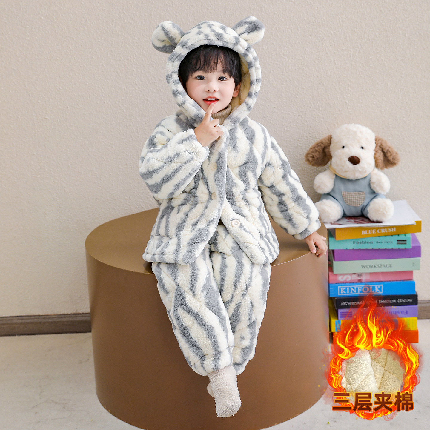 男童冬季三层加绒加厚夹棉家居服宝宝卡通连帽保暖夹棉袄睡衣套装
