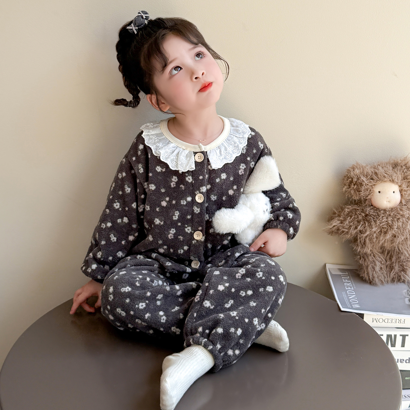 儿童睡衣秋冬季法兰绒女童睡衣