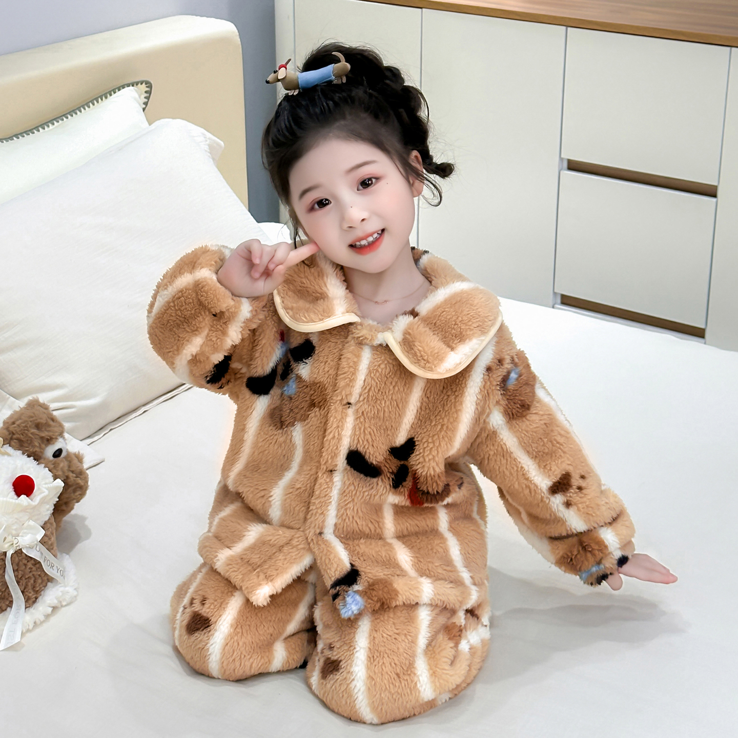 女童珊瑚绒家居服套装