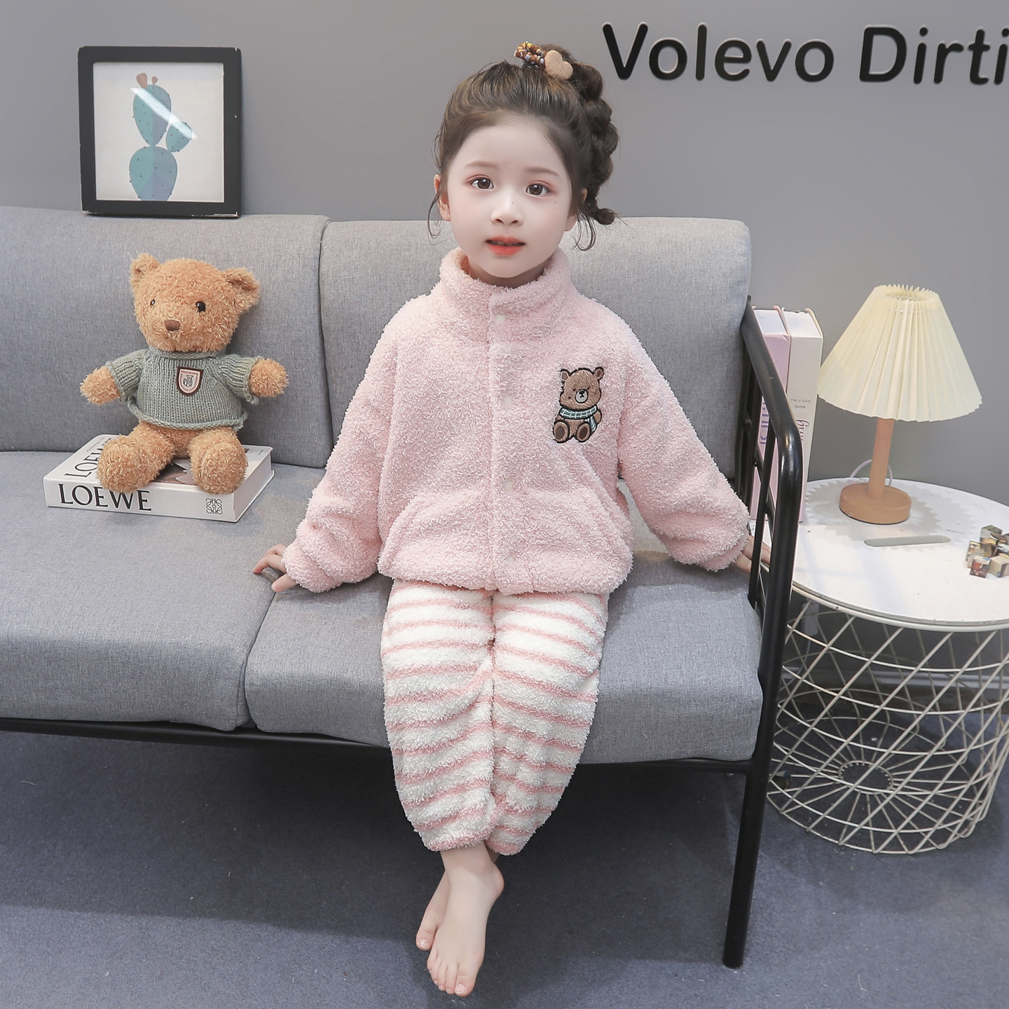 儿童法兰绒睡衣秋冬季加厚