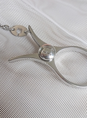 H家金属材料挂件眼镜丝巾夹子搭配 金色银色 好用 美观