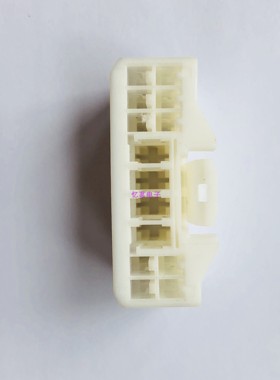 368451-1汽车连接器TE泰科368451护套胶壳接插件14P