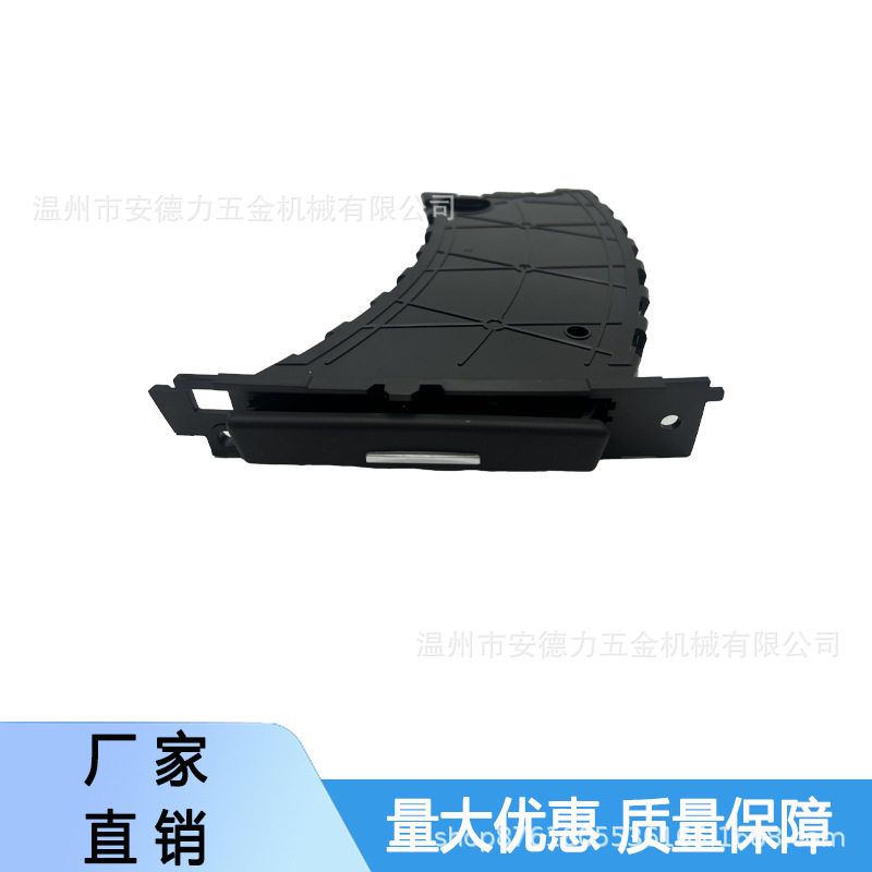 宝马3系E90右舵主驾仪表盘杯架