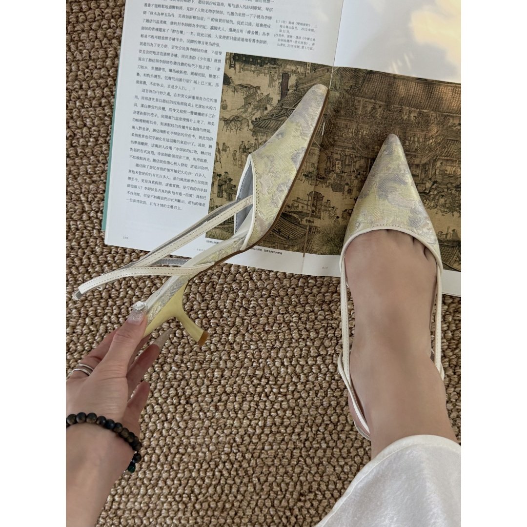 月光森林~新中式尖头金属丝凉鞋女 高级优雅宴会小猫跟后空高跟鞋,女鞋,时装凉鞋,淘宝优惠券,粉丝福利购,淘宝优惠卷