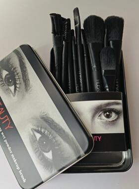 美国新款12支化妆刷套装便携款眼影腮红刷全套送铁盒实木刷柄