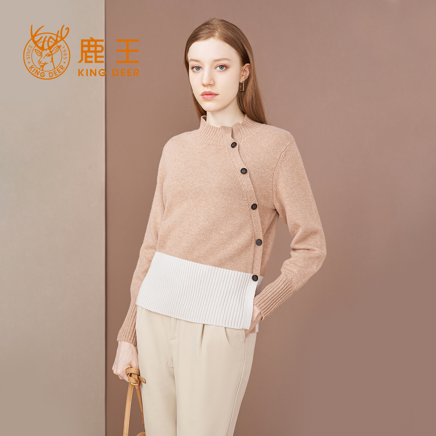 鹿王羊绒衫女士半高领平面组织假门拼色时尚简约偏襟套头衫新款