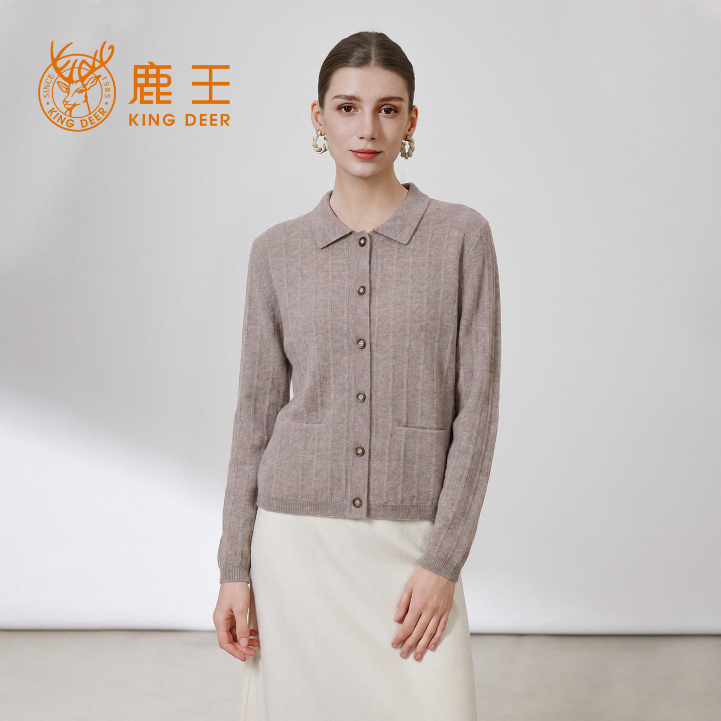 鹿王100%山羊绒衫女士翻领开衫简约风休闲百搭针织衫26年早秋新款