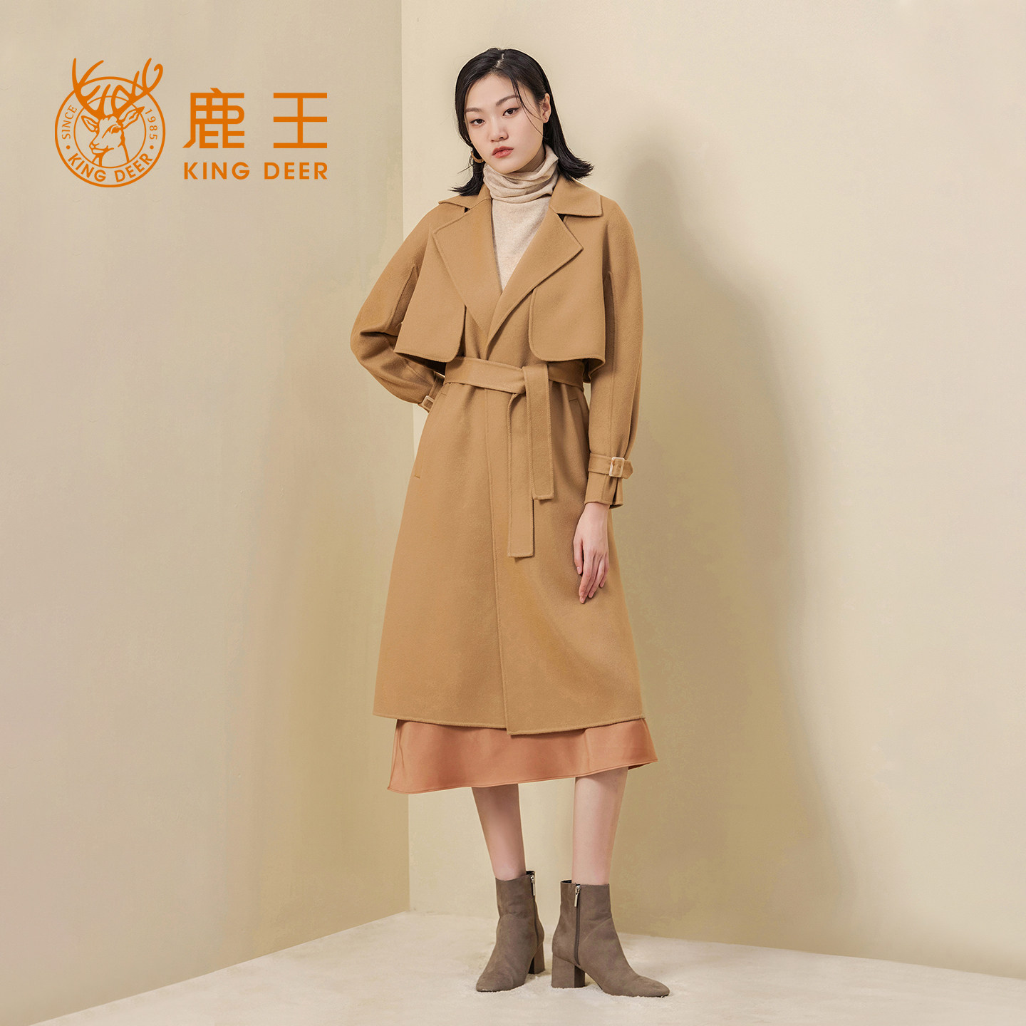 鹿王纯羊绒大衣女中长款翻领绱袖修身保暖百搭秋冬新款质感外套