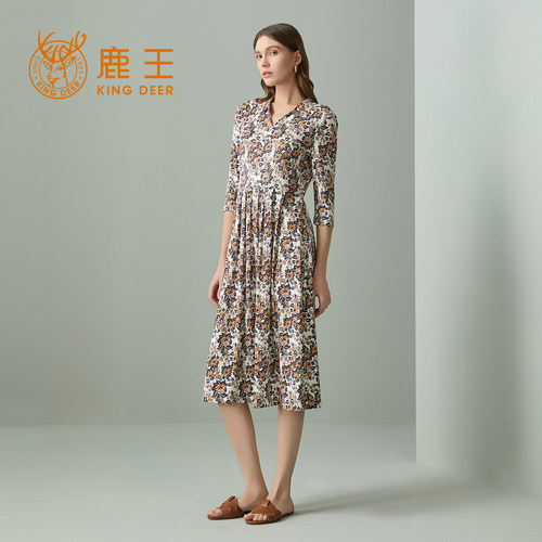 鹿王桑蚕丝连衣裙女士圆领中袖