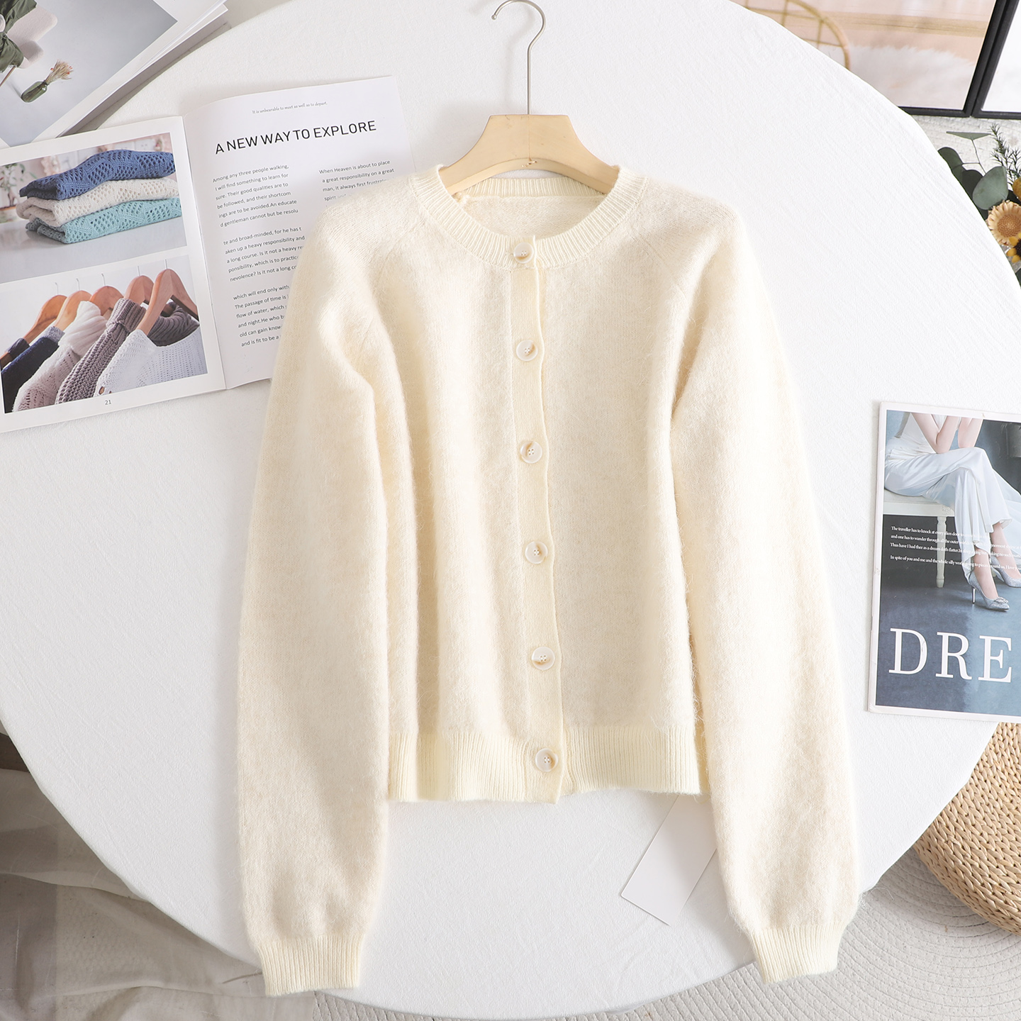 温柔优雅气质百搭针织开衫毛衣