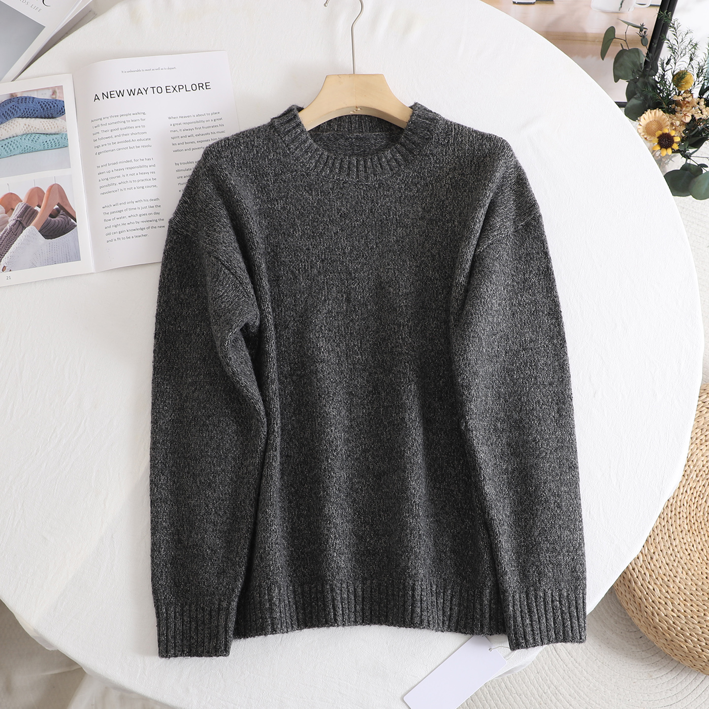 慵懒风圆领长袖套头针织衫女