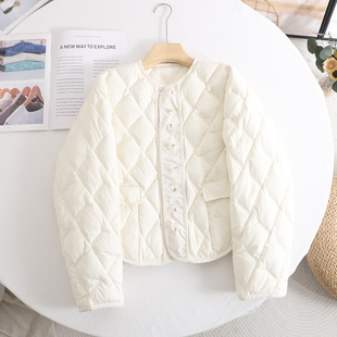 艾 香风设计感宽松显瘦圆领菱格纹米色羽绒服外套女2025秋冬新款