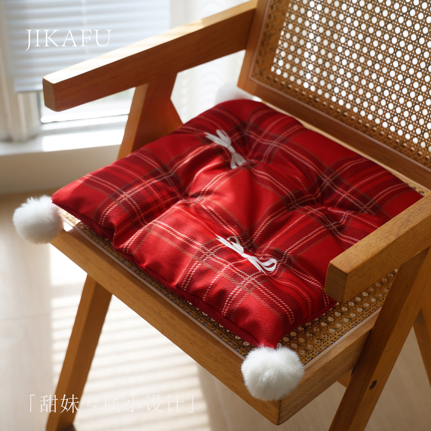 新年复古红色格子餐桌坐垫办公室椅子垫新年学生坐垫防滑加厚屁垫