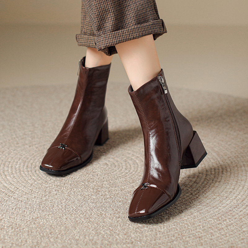 法式方头棕色短靴美拉德风