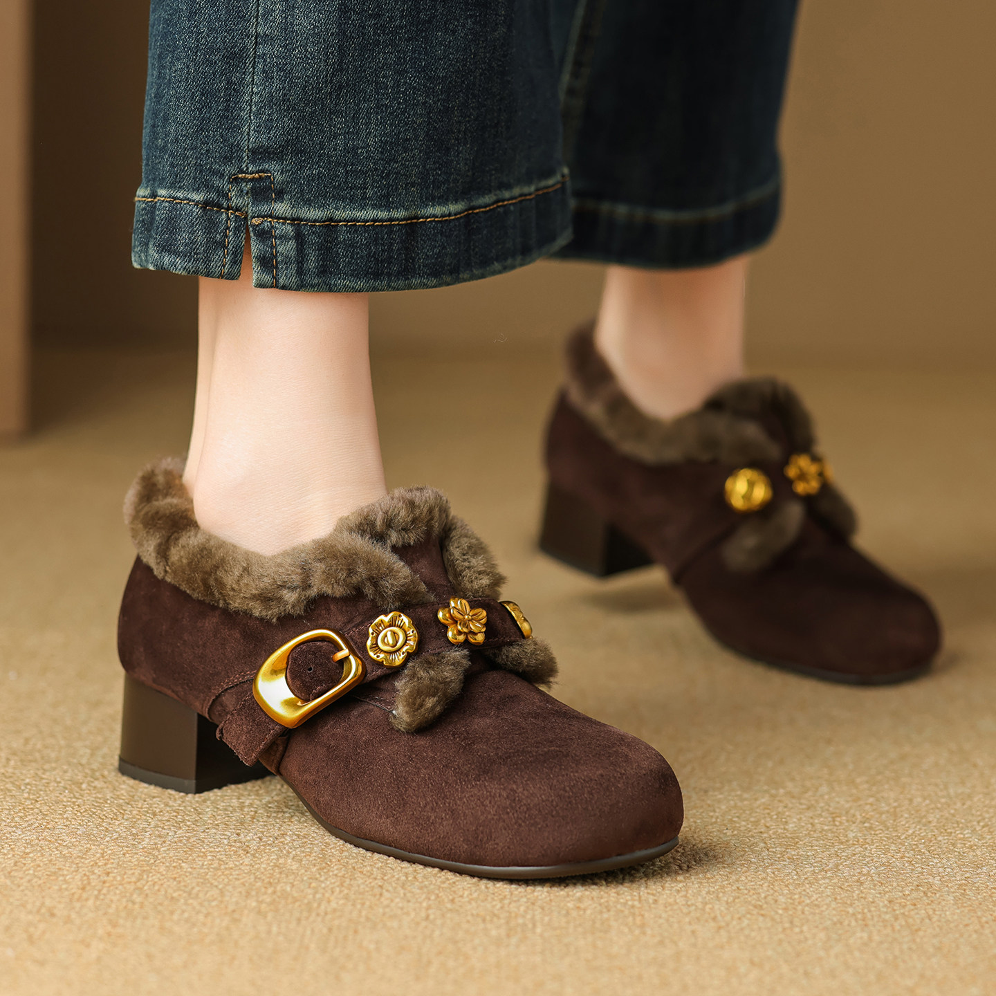 羊羔毛加厚保暖中跟皮鞋