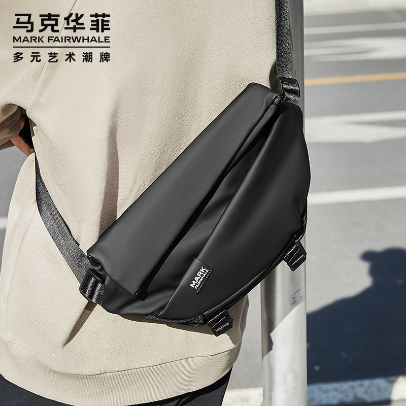 马克华菲潮牌单肩包邮差包机能男士斜挎包摩托车运动骑行胸包男款