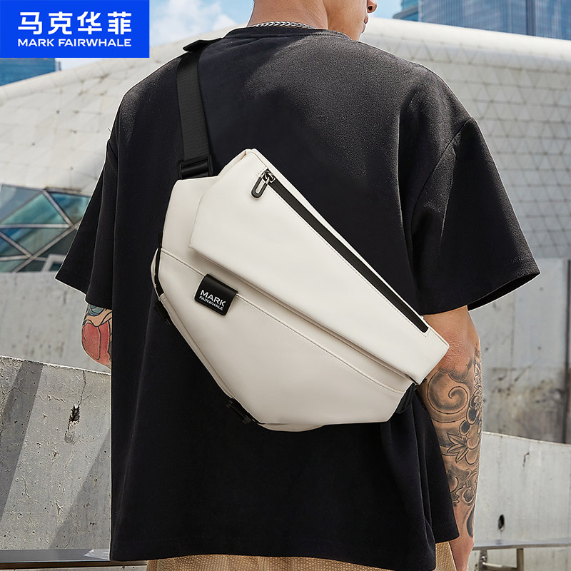 马克华菲潮牌男生挎包单肩包男送礼邮差包机能斜挎包胸包运动休闲