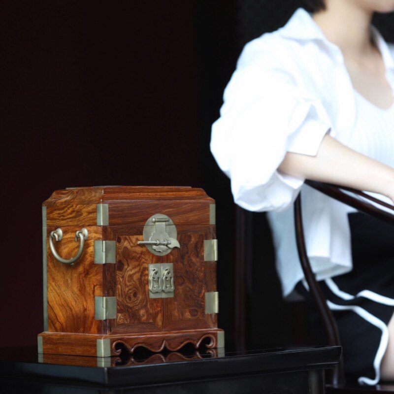 高端海黄海南黄花梨老料紫油梨全独板制嫁妆箱官皮箱收藏送礼摆件