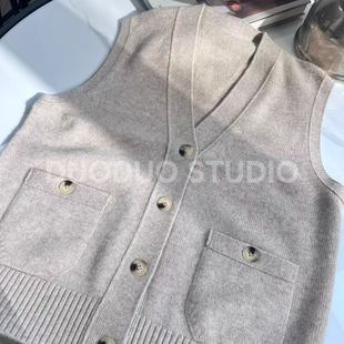 马甲2865 超细羊绒老钱风简约叠穿山羊绒开衫 多多还是多多