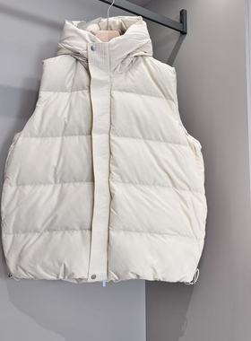 【多多还是多多】连帽两面穿羽绒马甲LJ-DM21-124