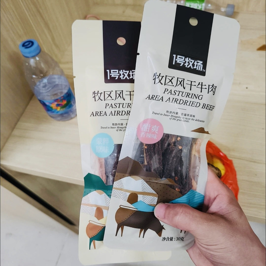 一号牧场风干牛肉干正宗内蒙特产超干长条30g/袋原味即食解馋香辣